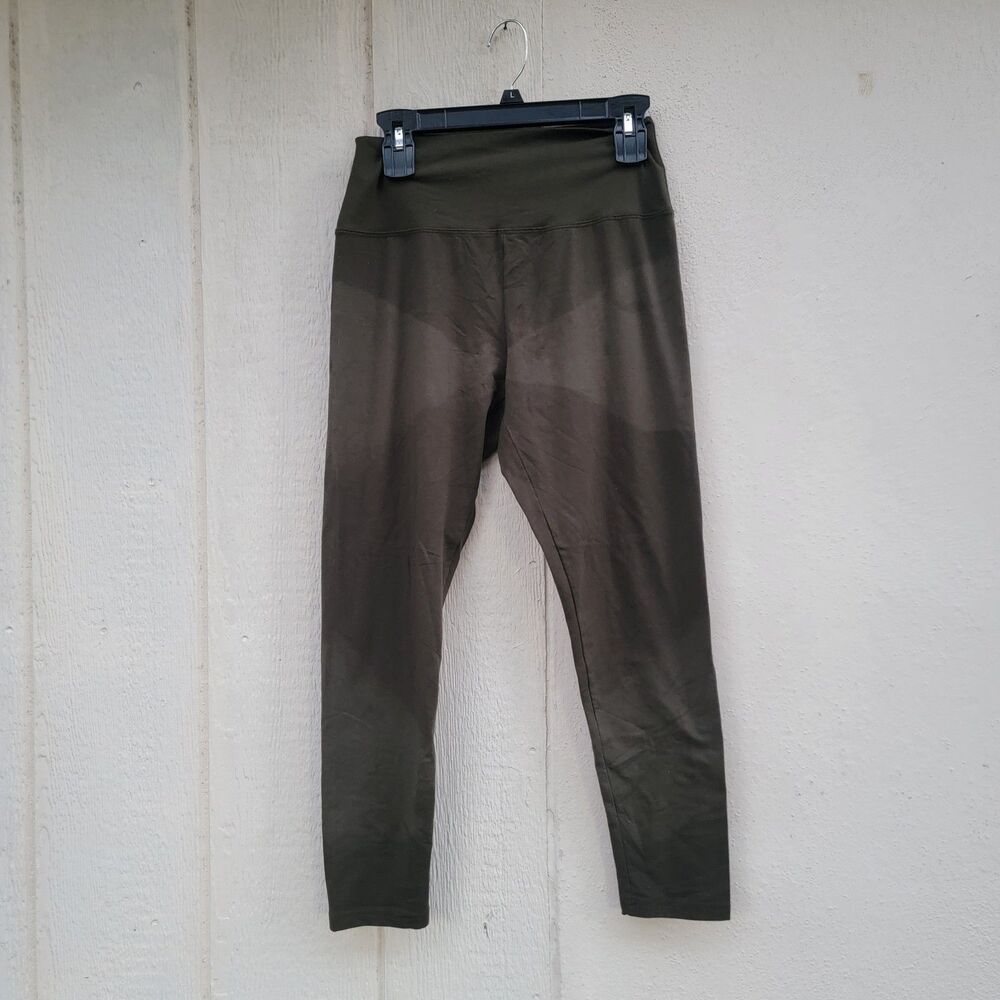 Offline by Aerie cropped green leggings Two Tone Wmns Sz Large